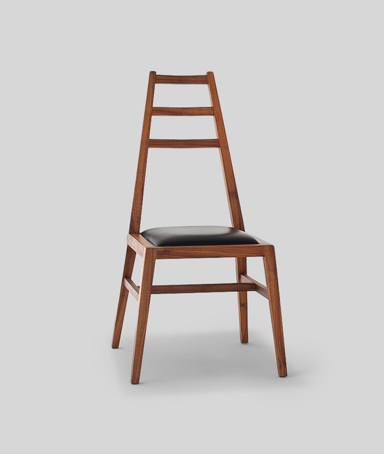 Bas Dining Chair